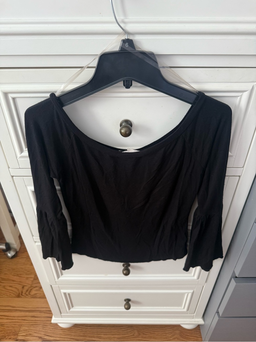L.A. Hearts off shoulder long sleeve top size M